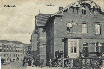 Postcard 008-21 front