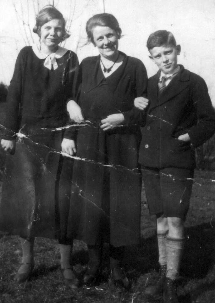 Helene and Children