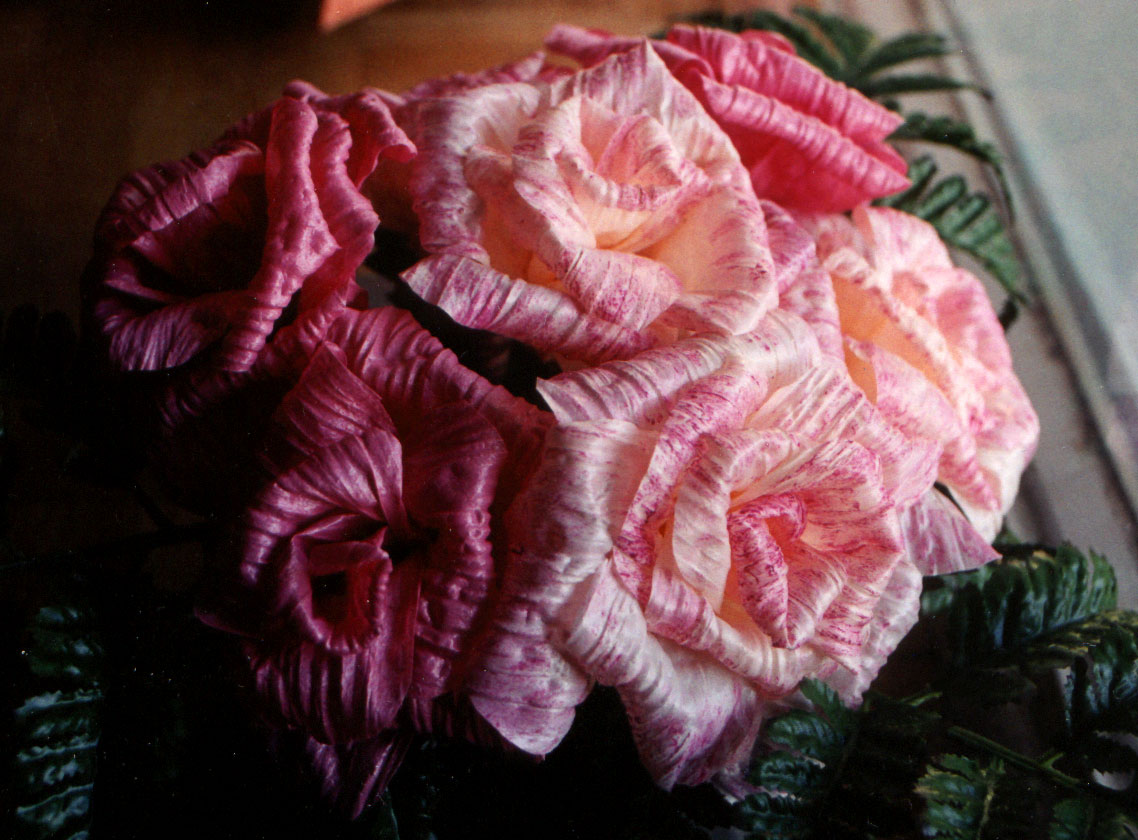 Twisted Ribbon Roses